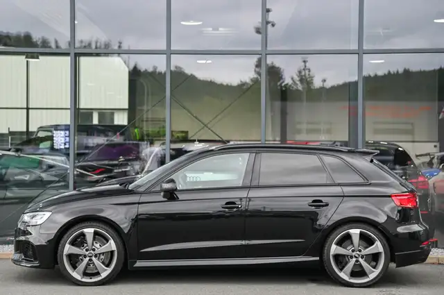 Audi RS3 view 6