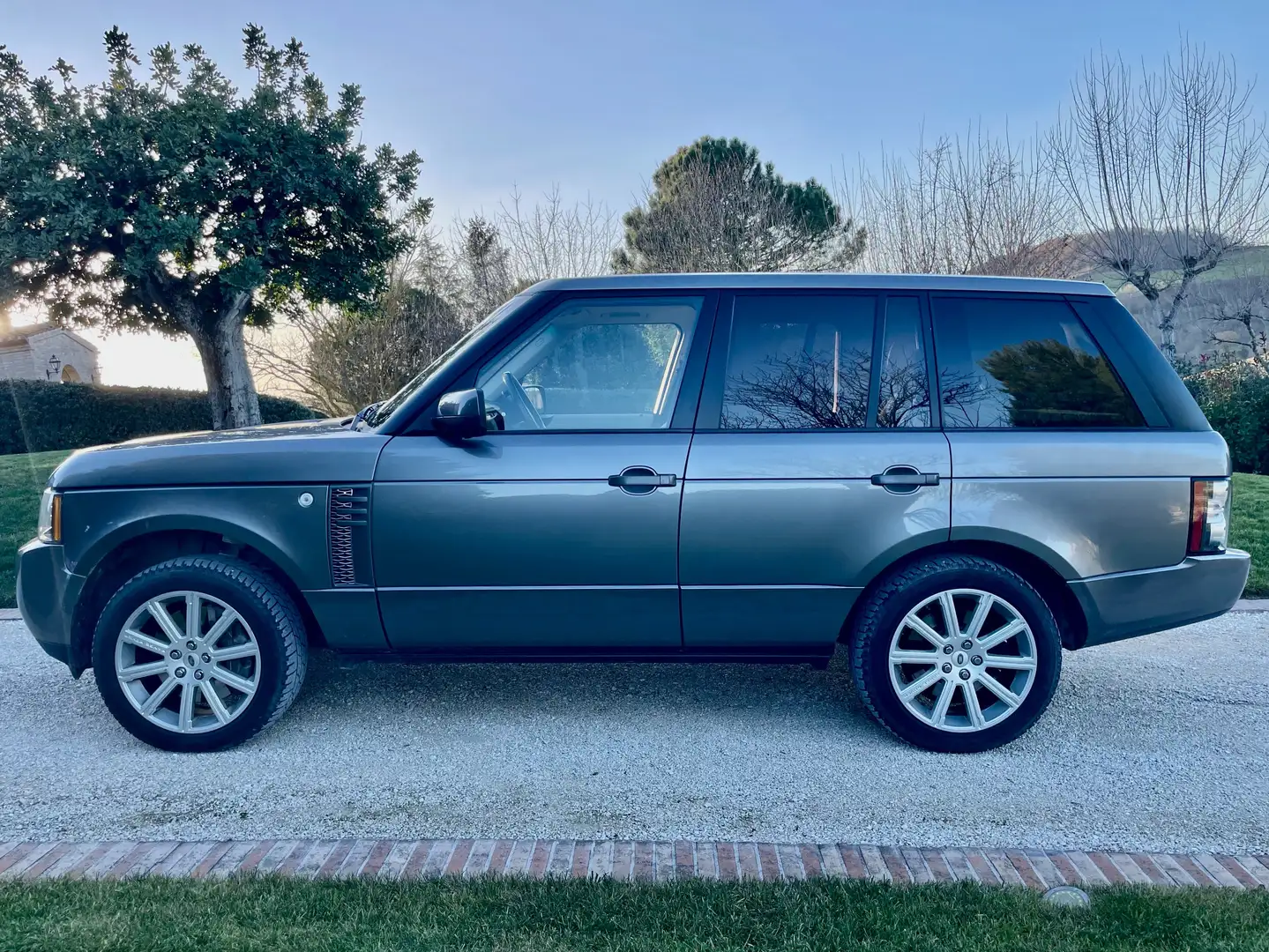 Land Rover Range Rover Range+Rover+4.4+tdV8+Vogue+SE+auto Grigio - 1