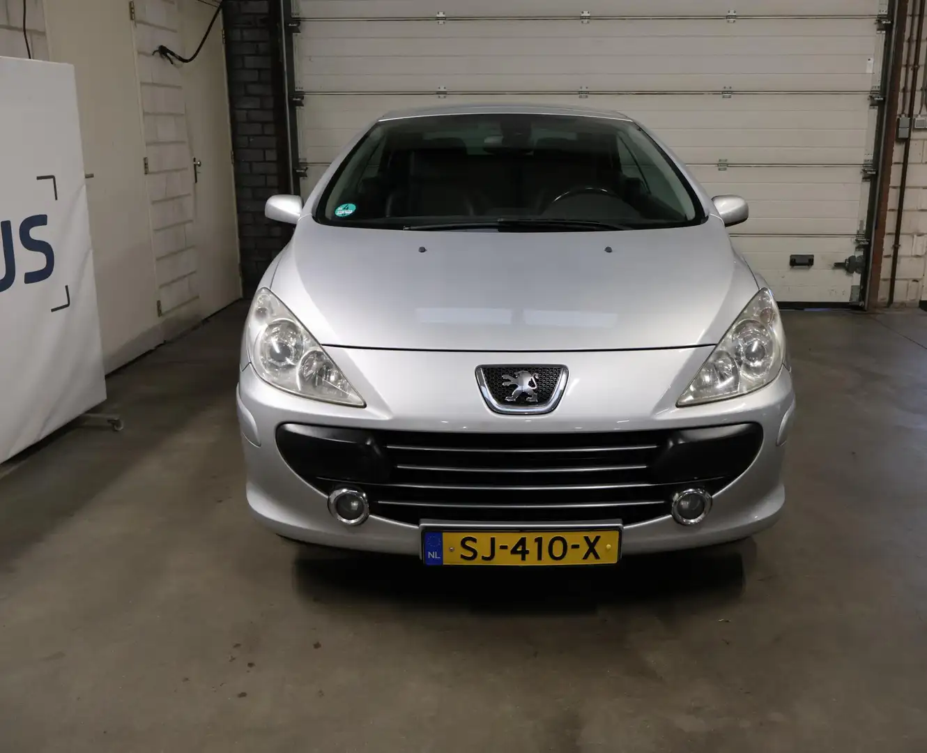 Peugeot 307 CC 2.0-16V APK Leder Grijs - 2