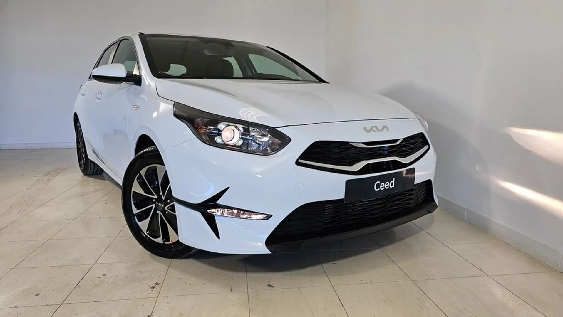 Kia Ceed / cee'd 1.0 T-GDI Drive 100 Gris - 2