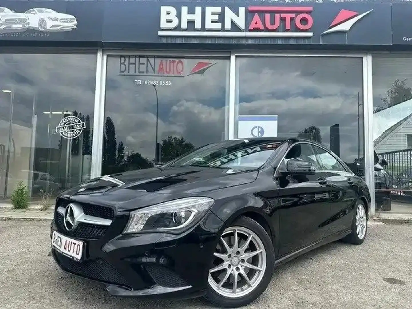 Mercedes-Benz CLA 250 CUIR BRUN/LED/HARMAN KARDON/NAVI/CAMERA/GARANTIE Zwart - 1