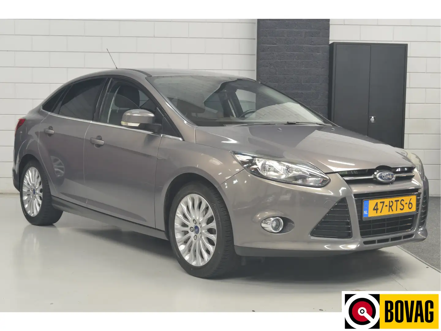 Ford Focus 1.6 TI-VCT First Edition // 142.000 km // CLIMA // Bruin - 1