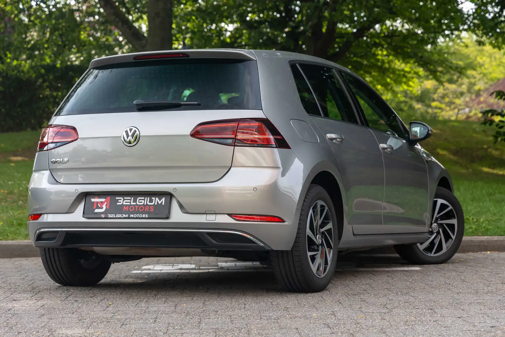Volkswagen Golf - 1.0 TSI Join - Camera - Led - Heated Seats Gris - 2