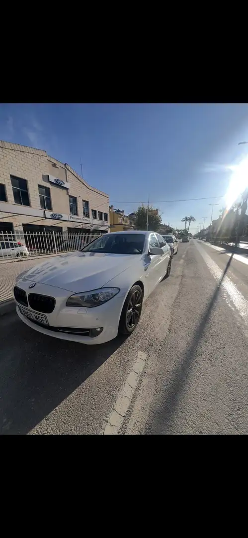 BMW 520 520d Efficient Dynamics Edition - 1