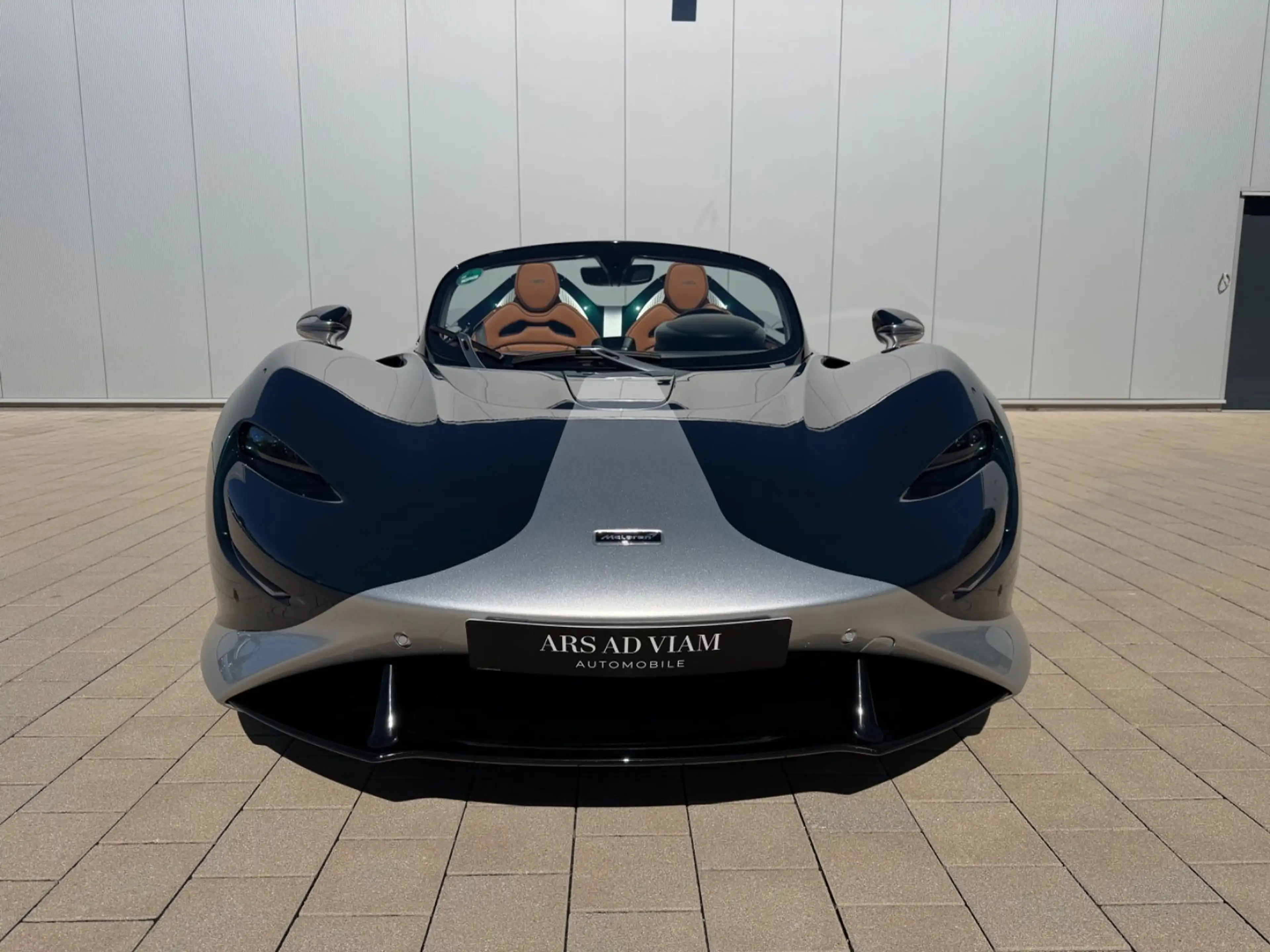 McLaren Elva 1 of 15