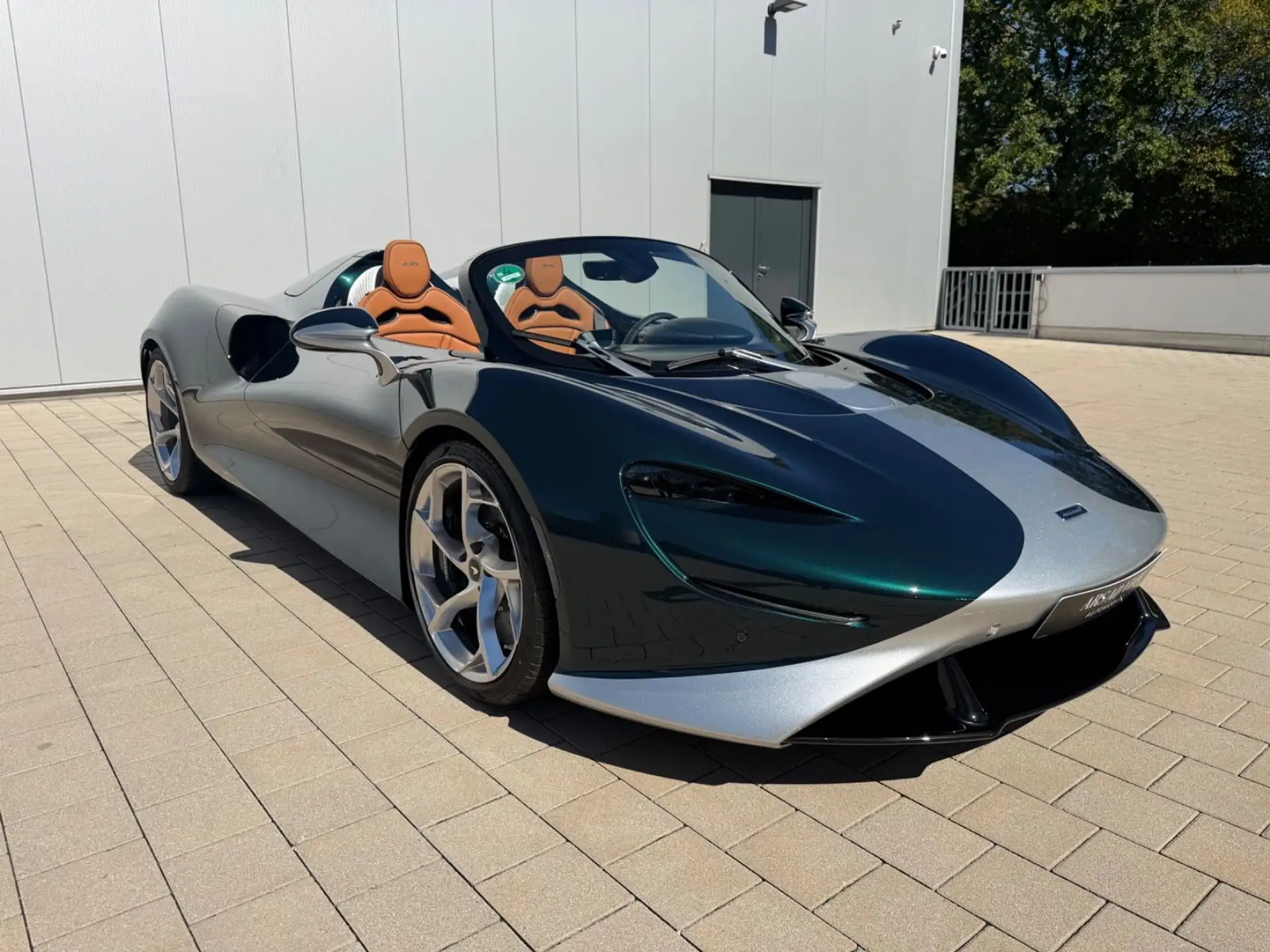 맥라렌 Elva 2022 실버 사진 3