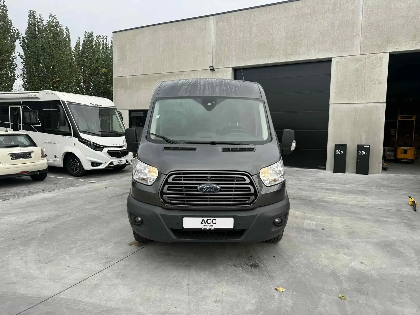 Ford Transit Bus Grijs - 2