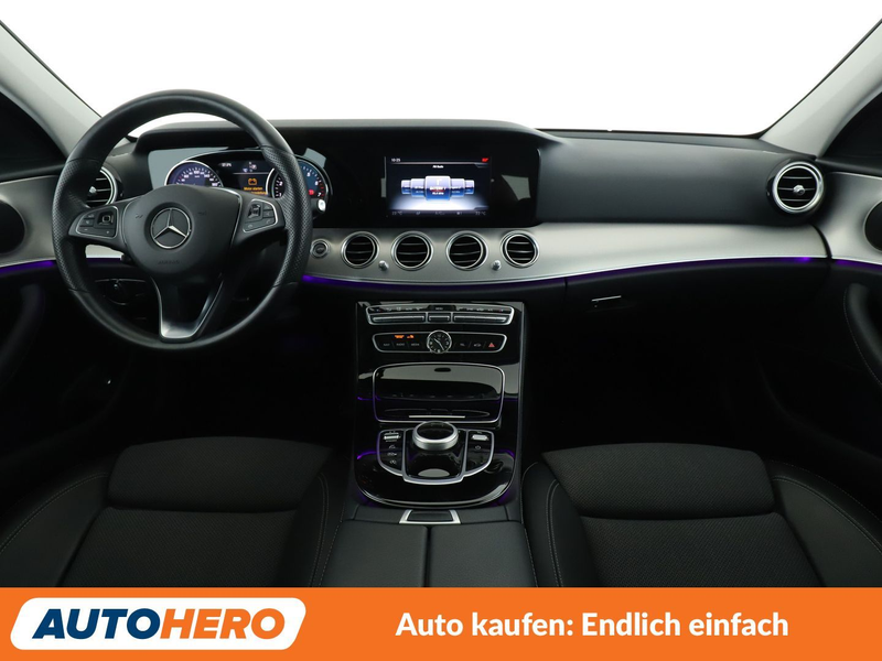 Mercedes-Benz E 200 E 200 Avantgarde Aut.*NAVI*LED*CAM*PDC*SHZ* — photo 12