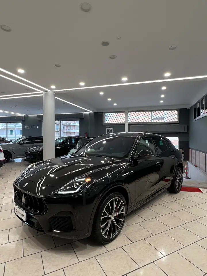 Maserati Grecale 2023
