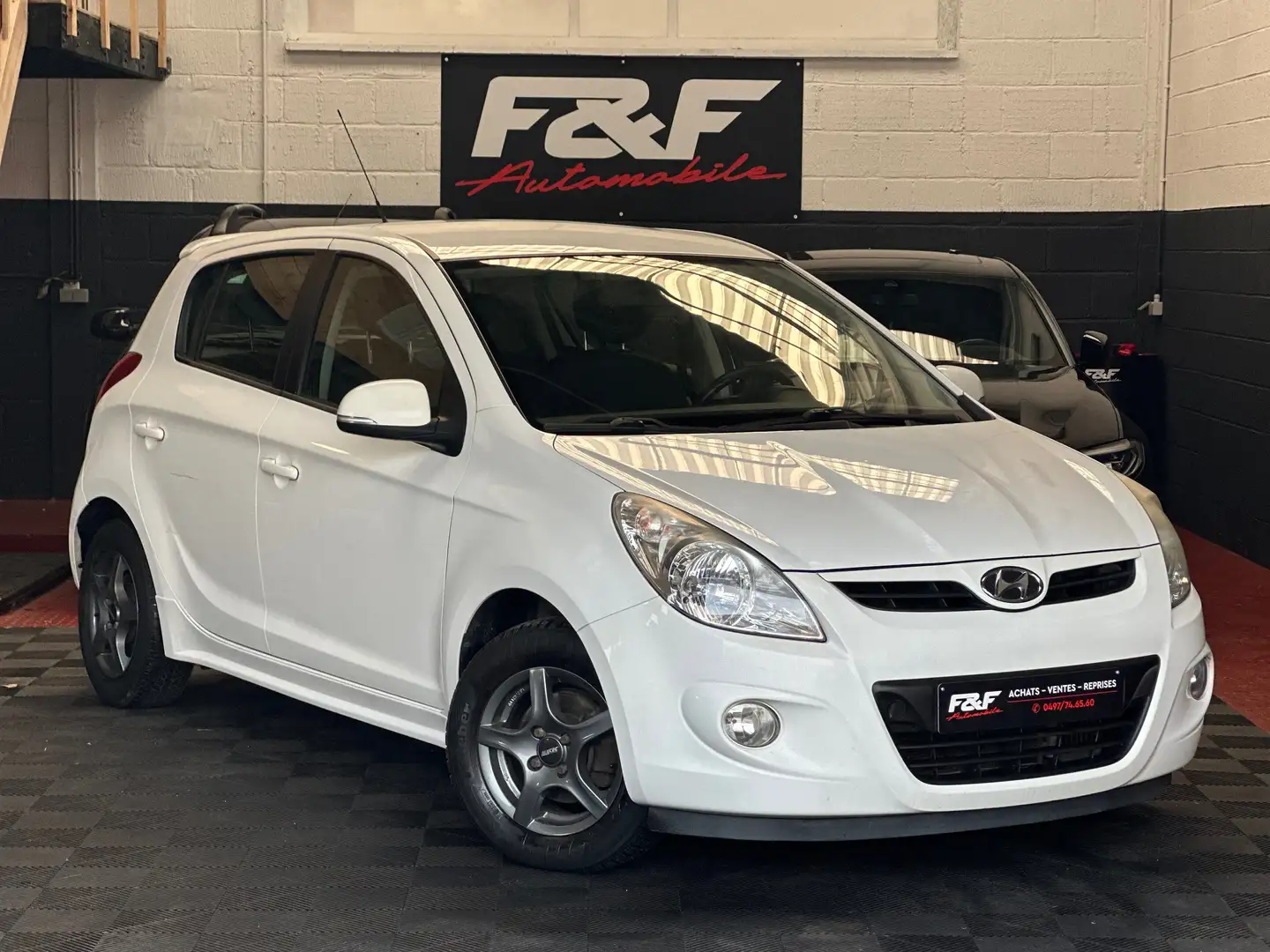 Hyundai i20 i20 1.4 CRDi MARCHAND / EXPORT Blanco - 2