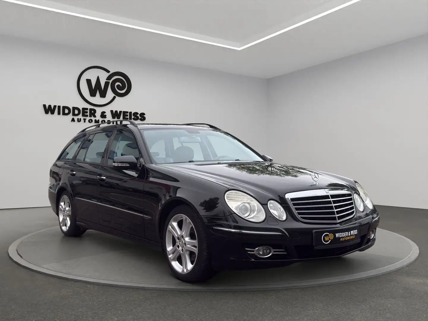 Mercedes-Benz E 280 T CDI AUTOMATIK/NAVI/BI-XENON Schwarz - 2
