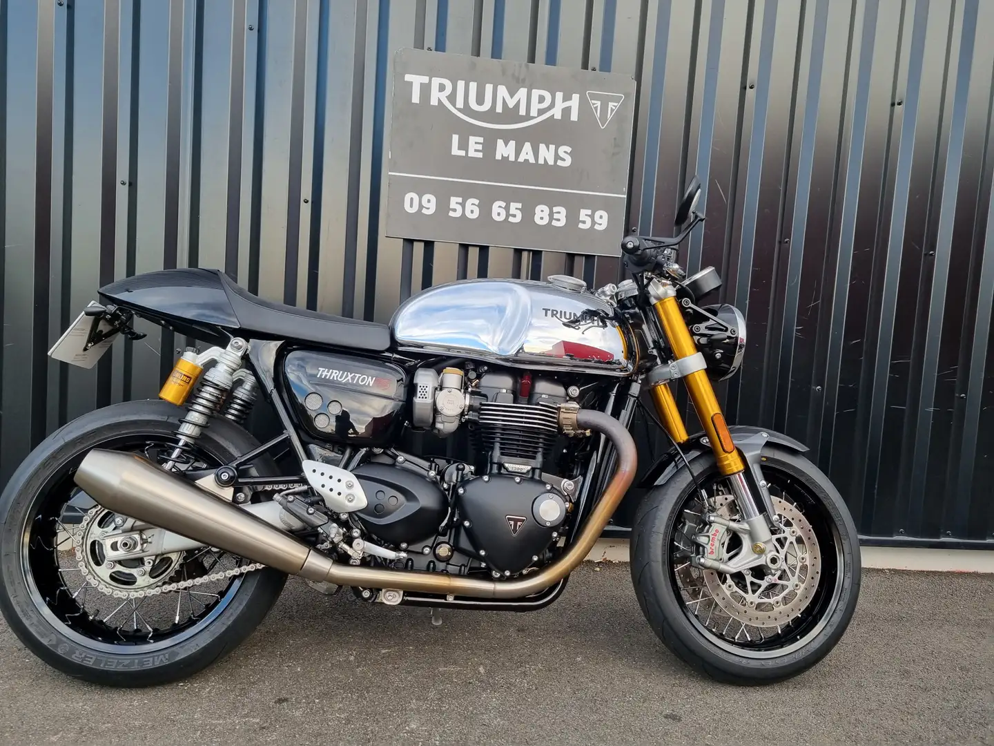 Triumph Thruxton Noir - 1