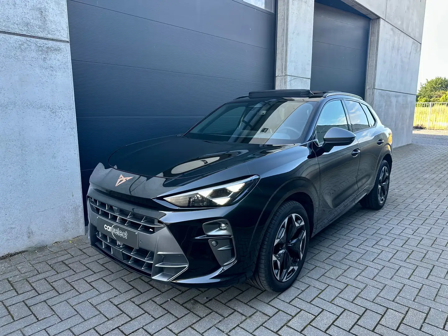 CUPRA Terramar Terramar 2.0 TSI 4Drive DSG VZ Zwart - 1