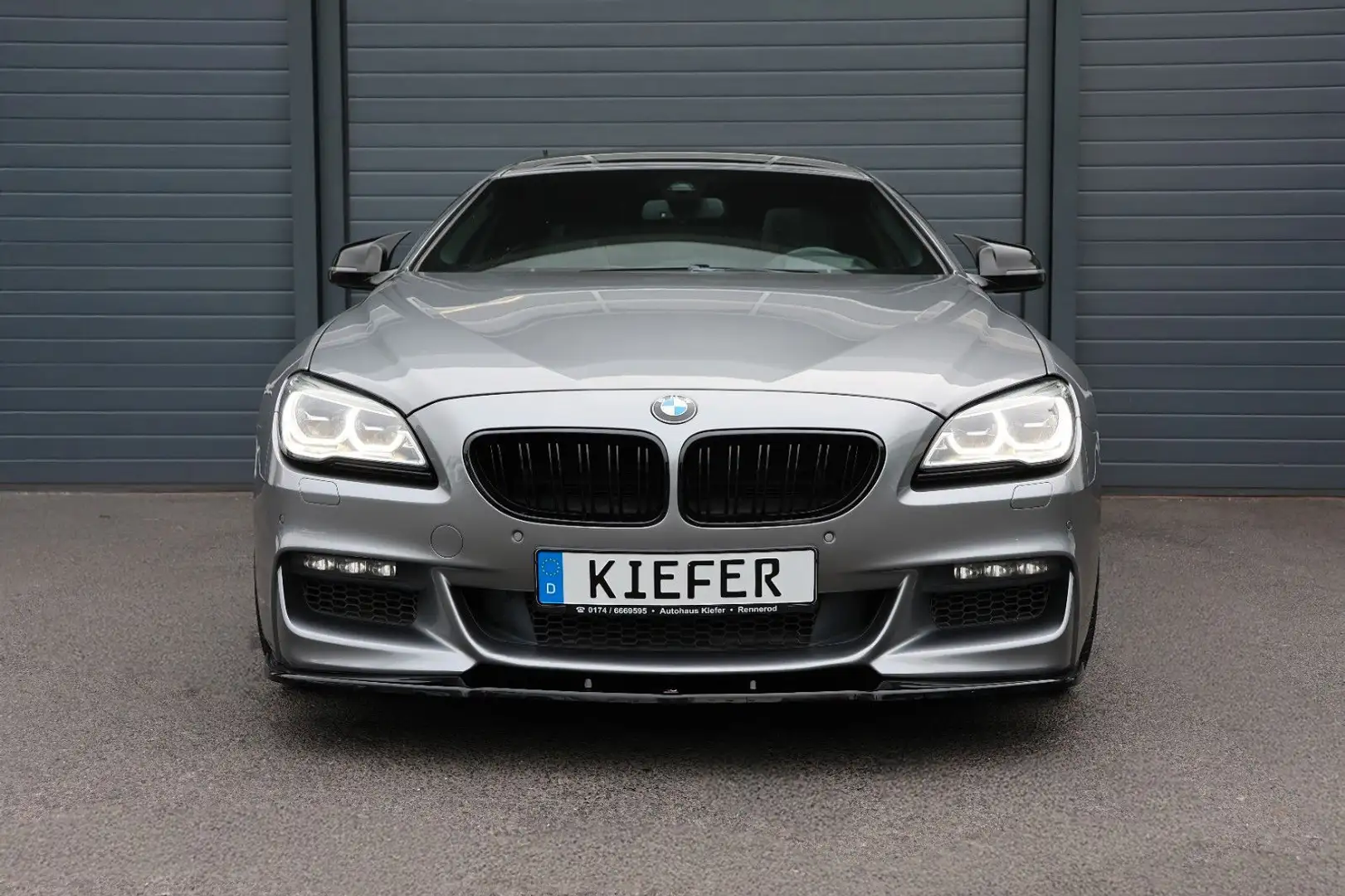 BMW 650 650 GranCoupé M/ACC/H&K/HUD/360/SHZ/SBL/TOTW/R20 Grau - 2