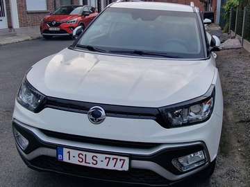 XLV 1.6i e-XGi 2WD Quartz