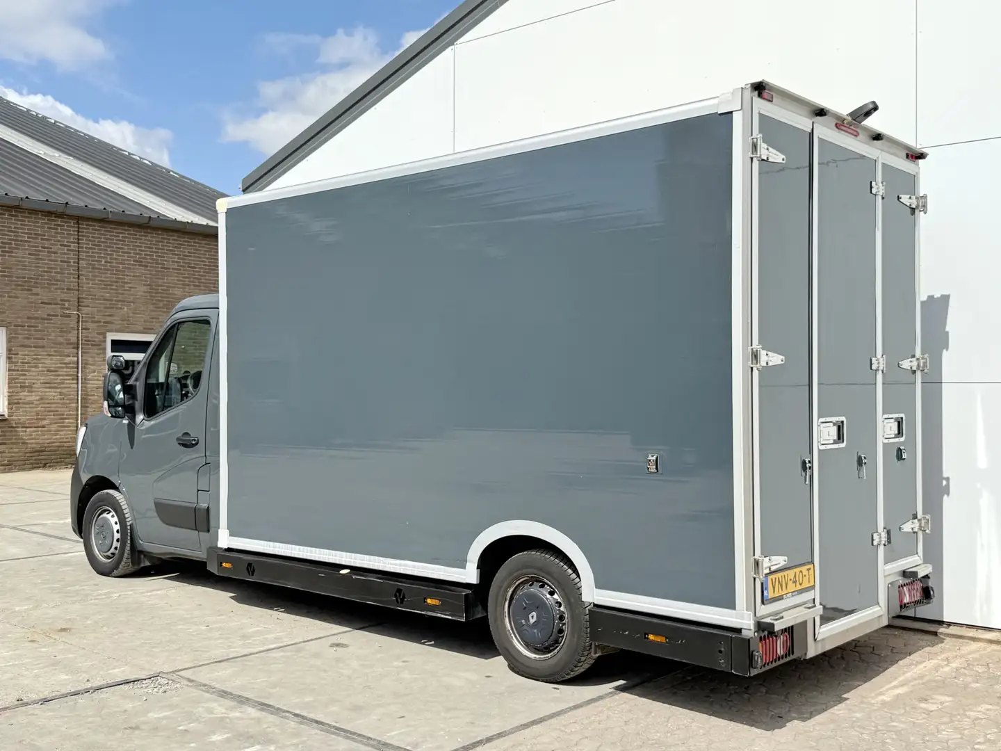 Renault Master 150pk Automaat Luchtvering Airco Cruise Control Pl Grijs - 2