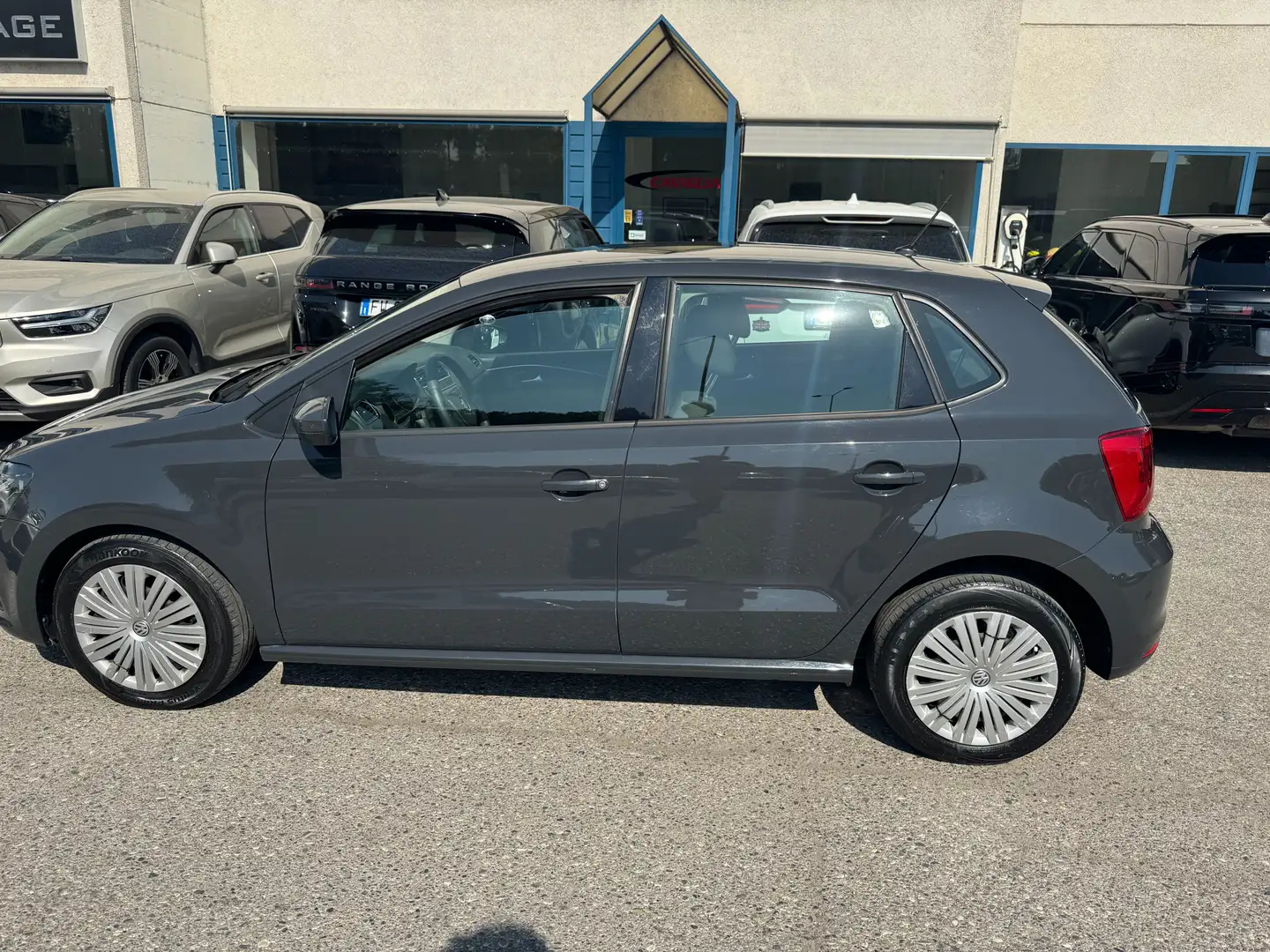 Volkswagen Polo 5p 1.4 tdi Comfortline 75cv Gris - 2