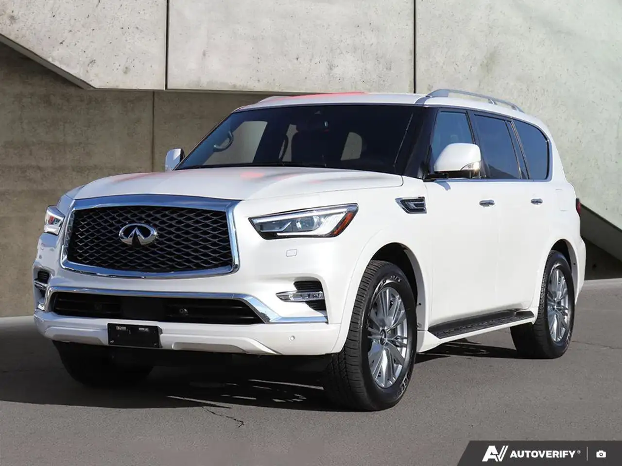 2023 Infiniti QX80