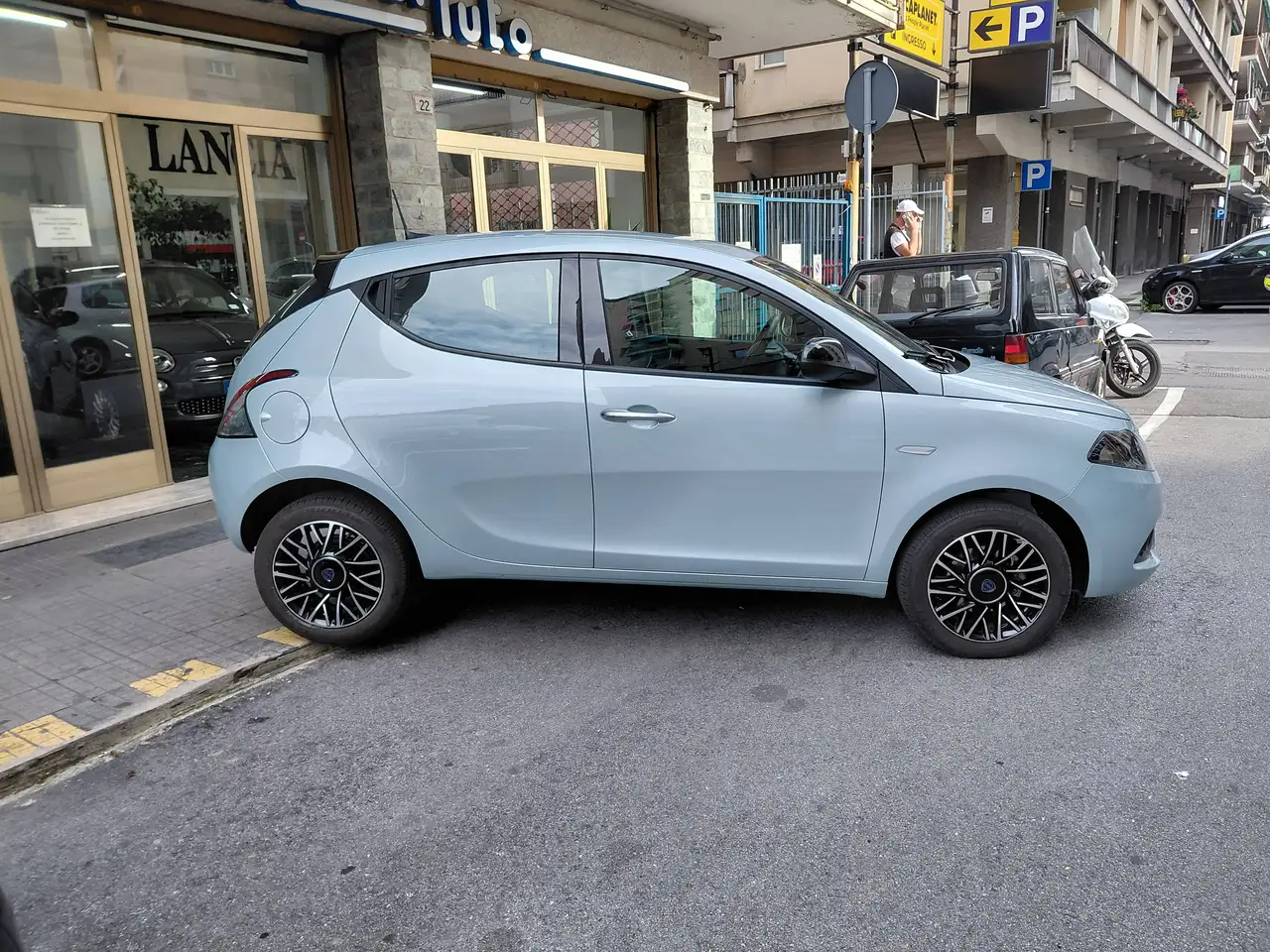 Lancia Ypsilon 2024