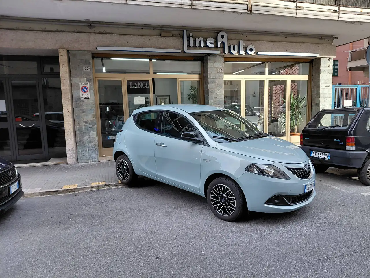 Lancia Ypsilon 2024