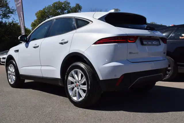 Jaguar E-Pace view 3