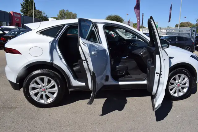Jaguar E-Pace view 6