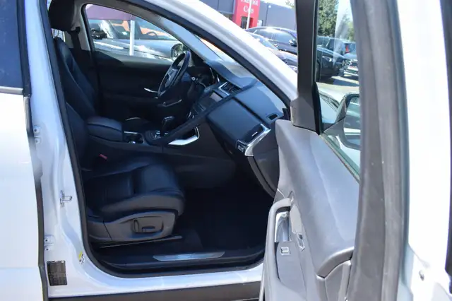 Jaguar E-Pace view 13