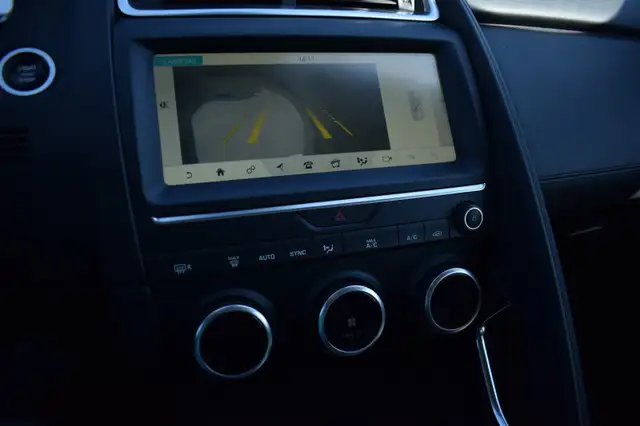 Jaguar E-Pace view 10