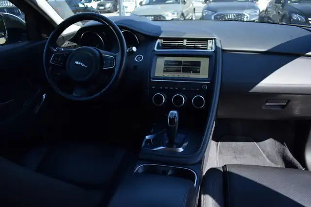 Jaguar E-Pace view 2