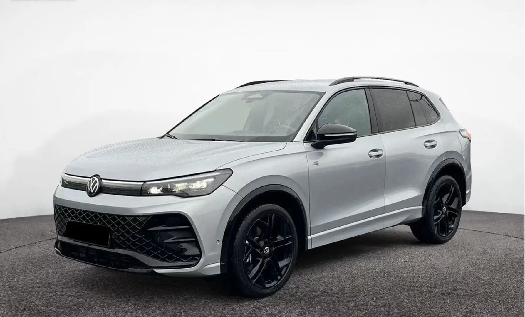 Volkswagen Tiguan 2.0 TDI DSG 150CH R LINE GPS-LED-VIRTUAL-ATTACHE REMORQUE-JANTES 19-2025-CAMERA Silber - 1