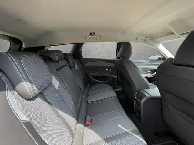 Peugeot 308 SW view 14