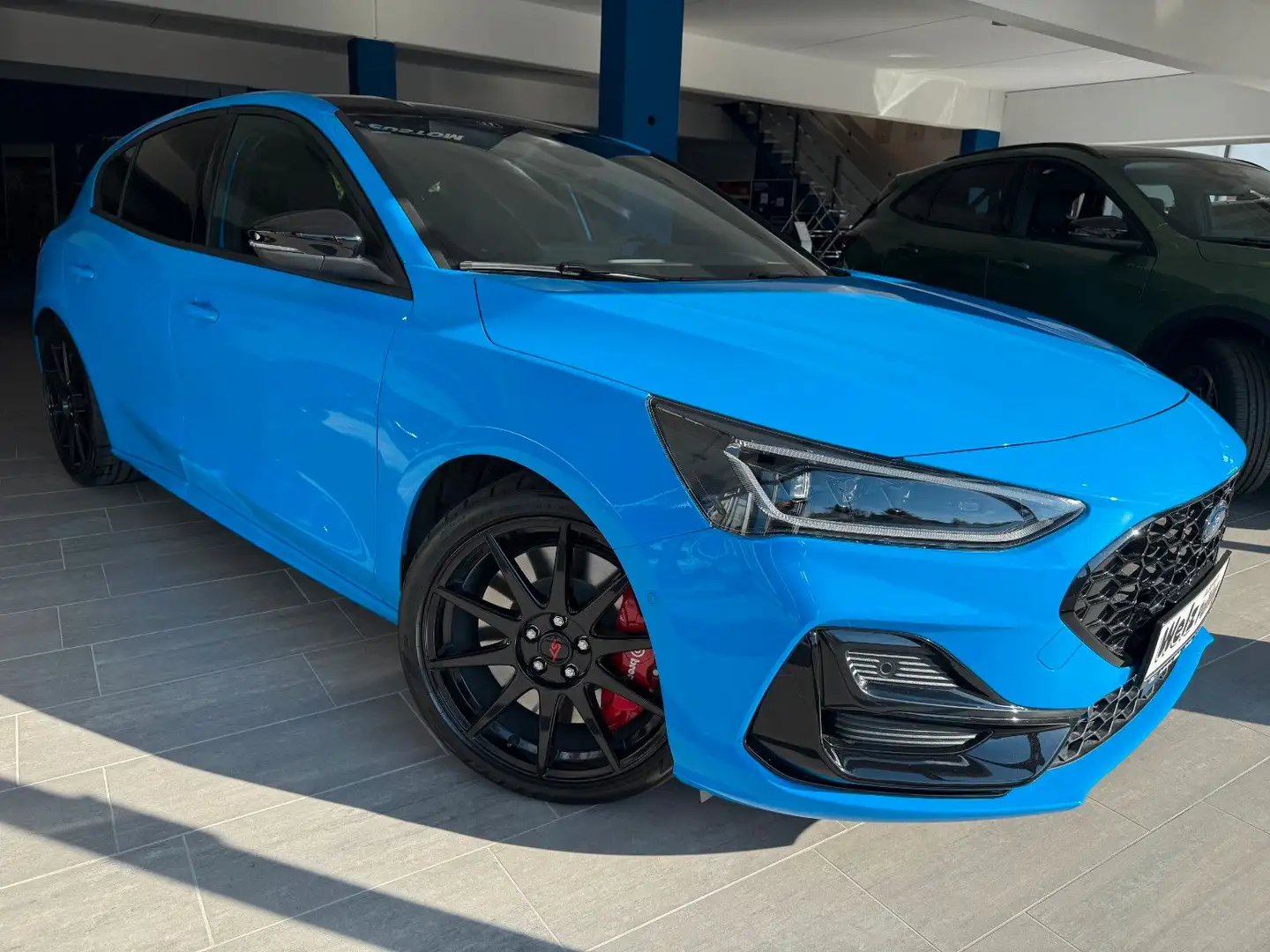 Ford Focus Lim. ST X Bleu - 1