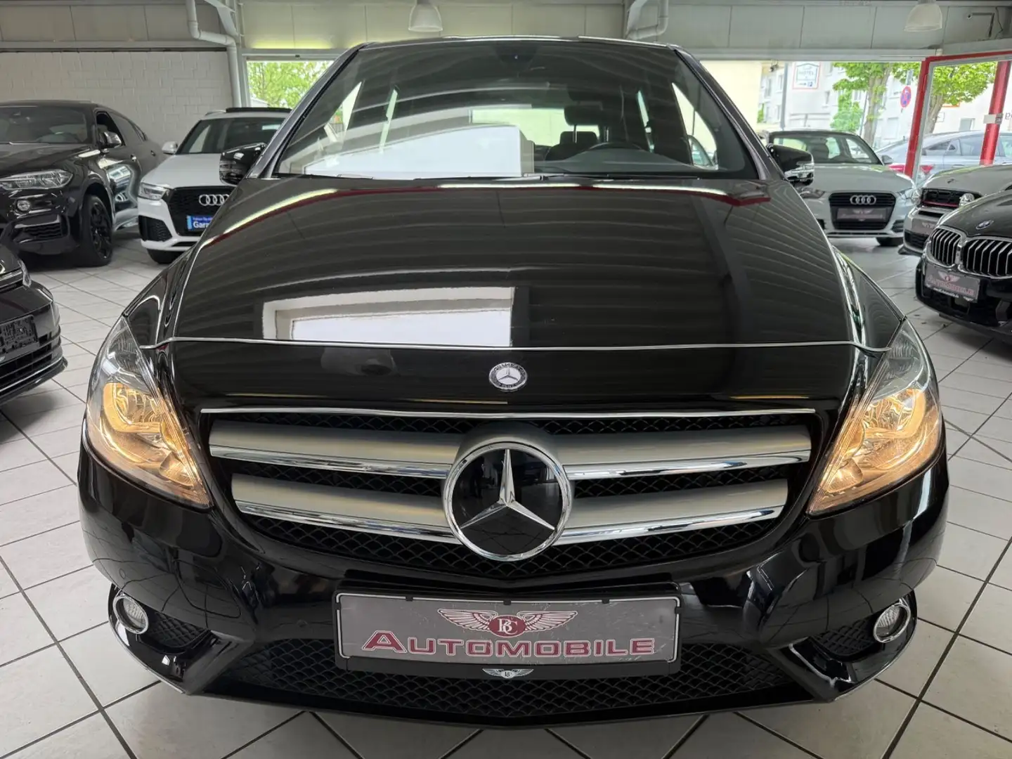 Mercedes-Benz B 180 B -Klasse B 180 NAVI KAMERA AHK  1-HAND Zwart - 2