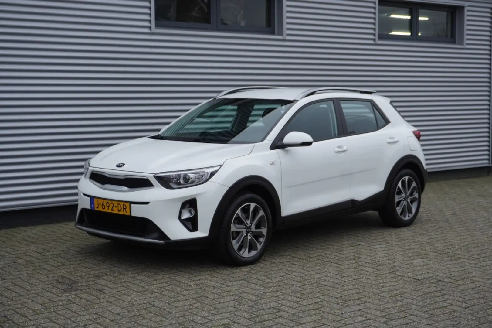Kia Stonic 1.0 T-GDi DynamicLine / Camera / Navi / Airco / Cr Blanc - 2