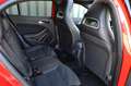 Mercedes-Benz GLA 180 AMG Night Edition Pano/Camera/LED/19'' Rouge - thumbnail 13