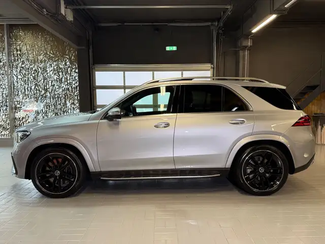 Mercedes-Benz Gle view 8