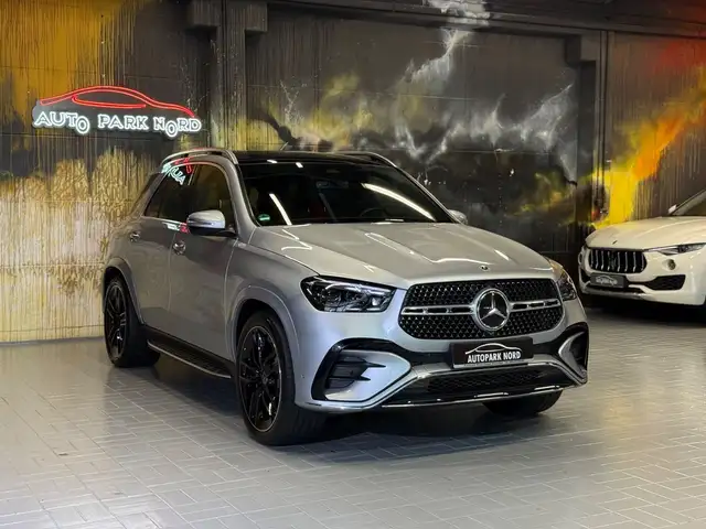 Mercedes-Benz Gle view 9