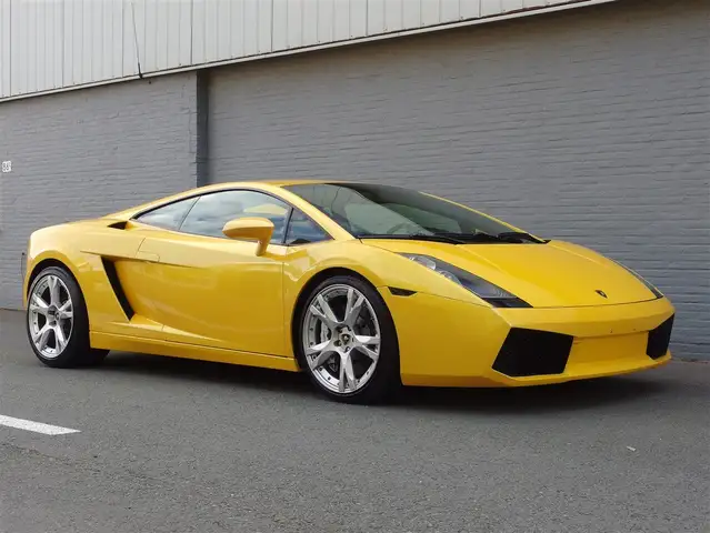 Lamborghini Gallardo Coupe in Giallo Midas (500HP)