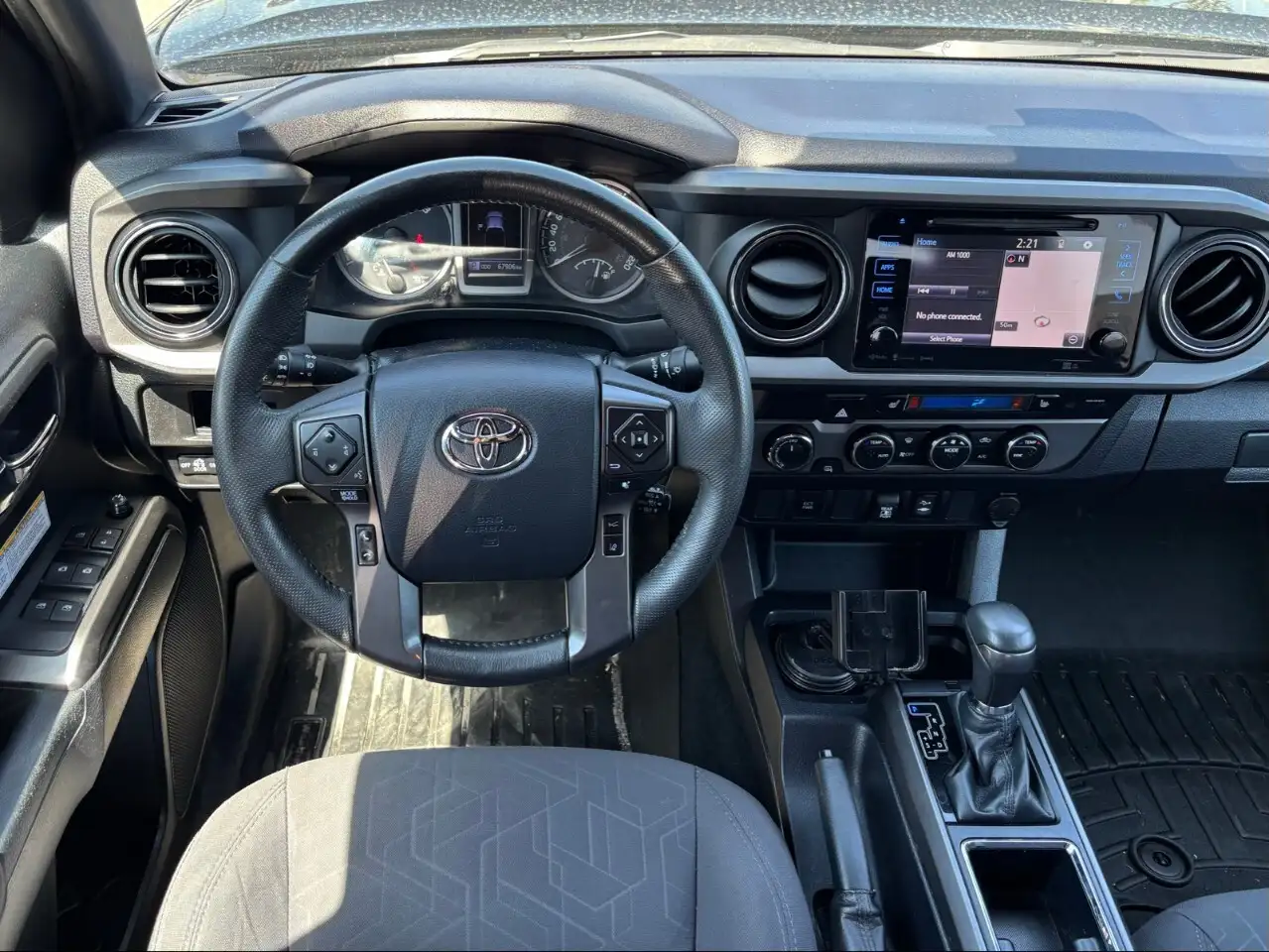 Toyota Tacoma снимка Toyota Tacoma