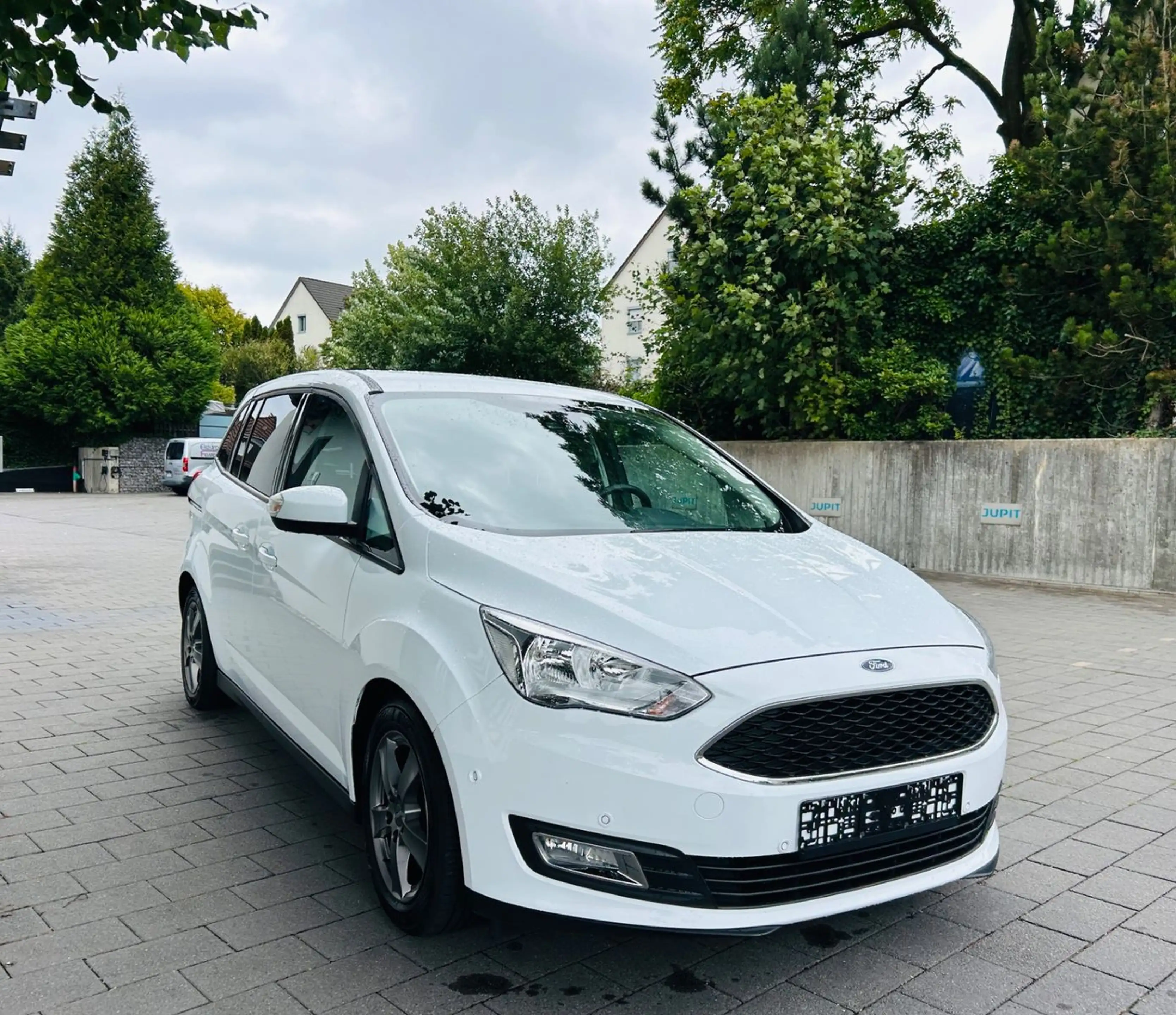 Ford Grand C-Max Cool & Connect *RFK, AHK, 1.Hand!* — photo 4