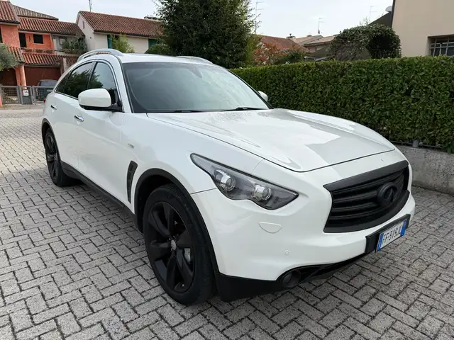 Infiniti FX QX70 3.0d V6 S Premium FULL OPTIONAL