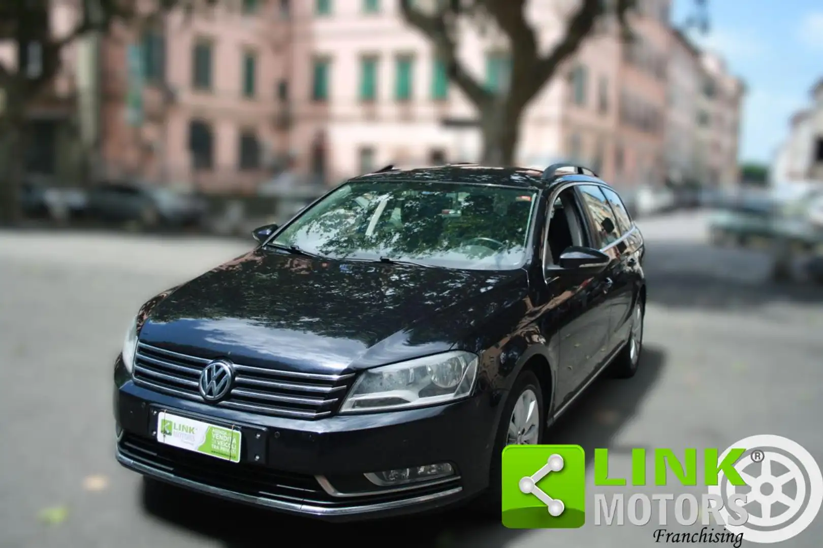 Volkswagen Passat Var. 2.0 TDI Highline Blue M.Tech. Zwart - 2