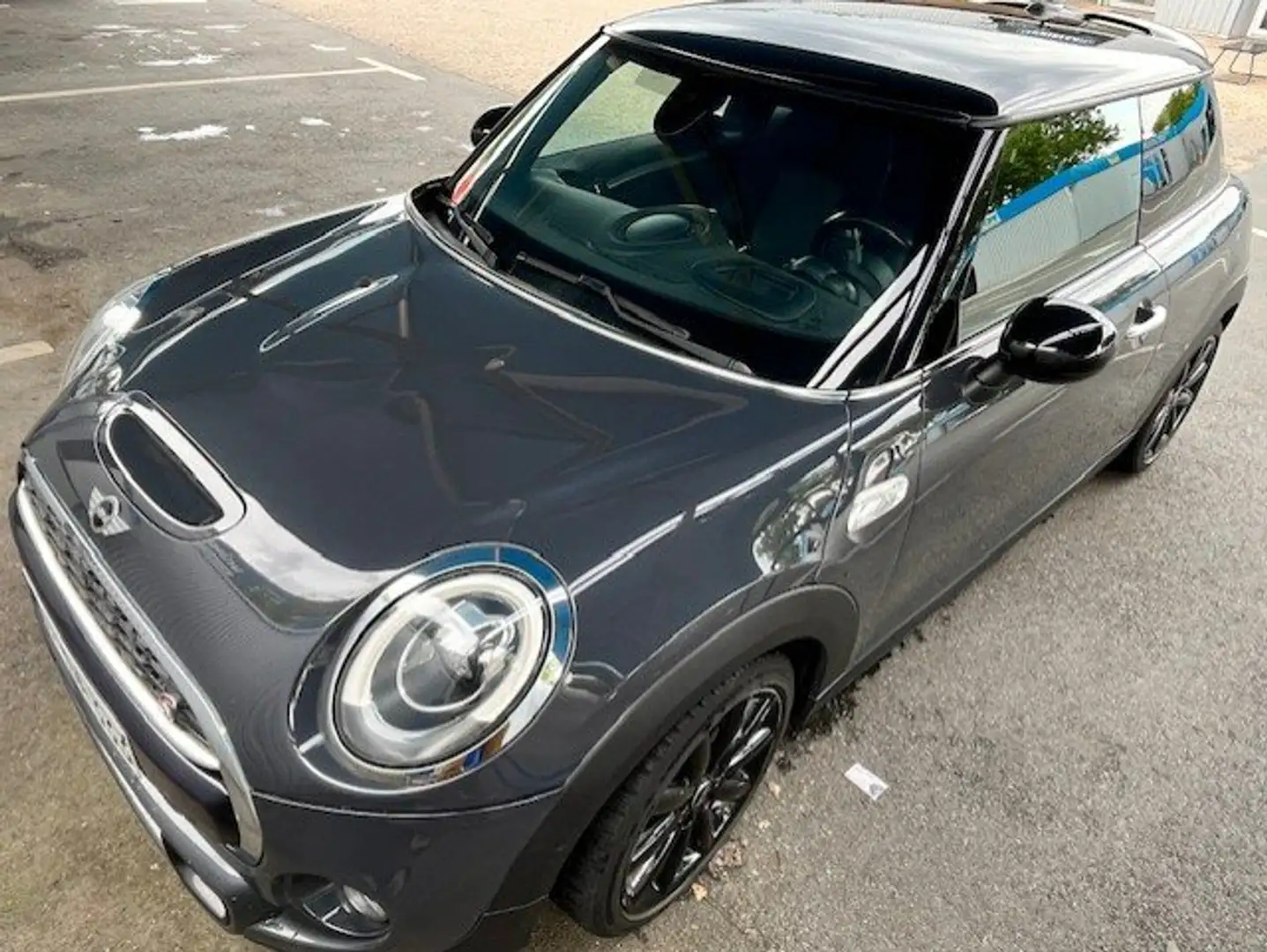 MINI Cooper S Sport-Aut. Grau - 1