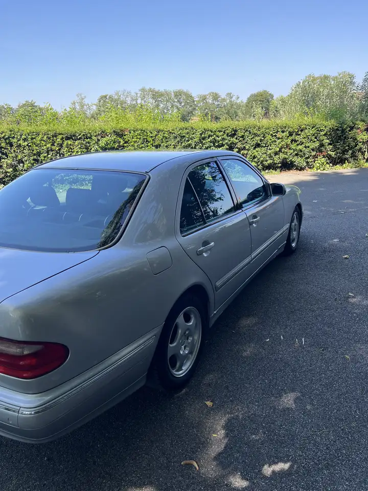 Mercedes-Benz E 270 td cdi Avantgarde, foto 8