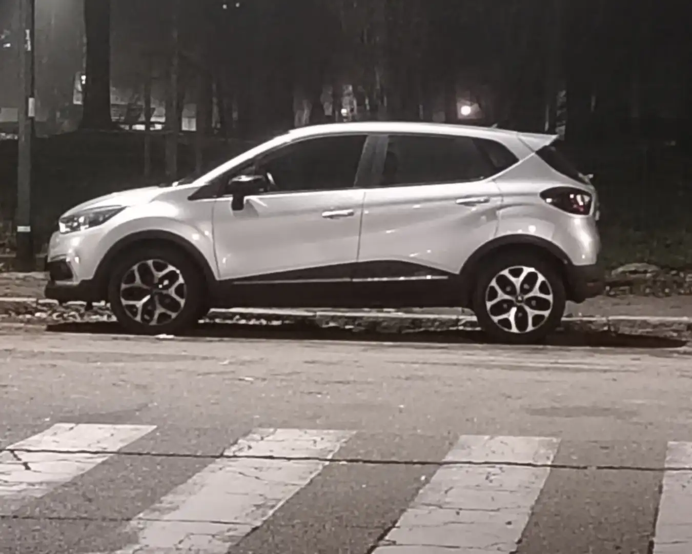 Renault Captur Captur I 2017 0.9 tce Sport Edition2 90cv Argento - 1