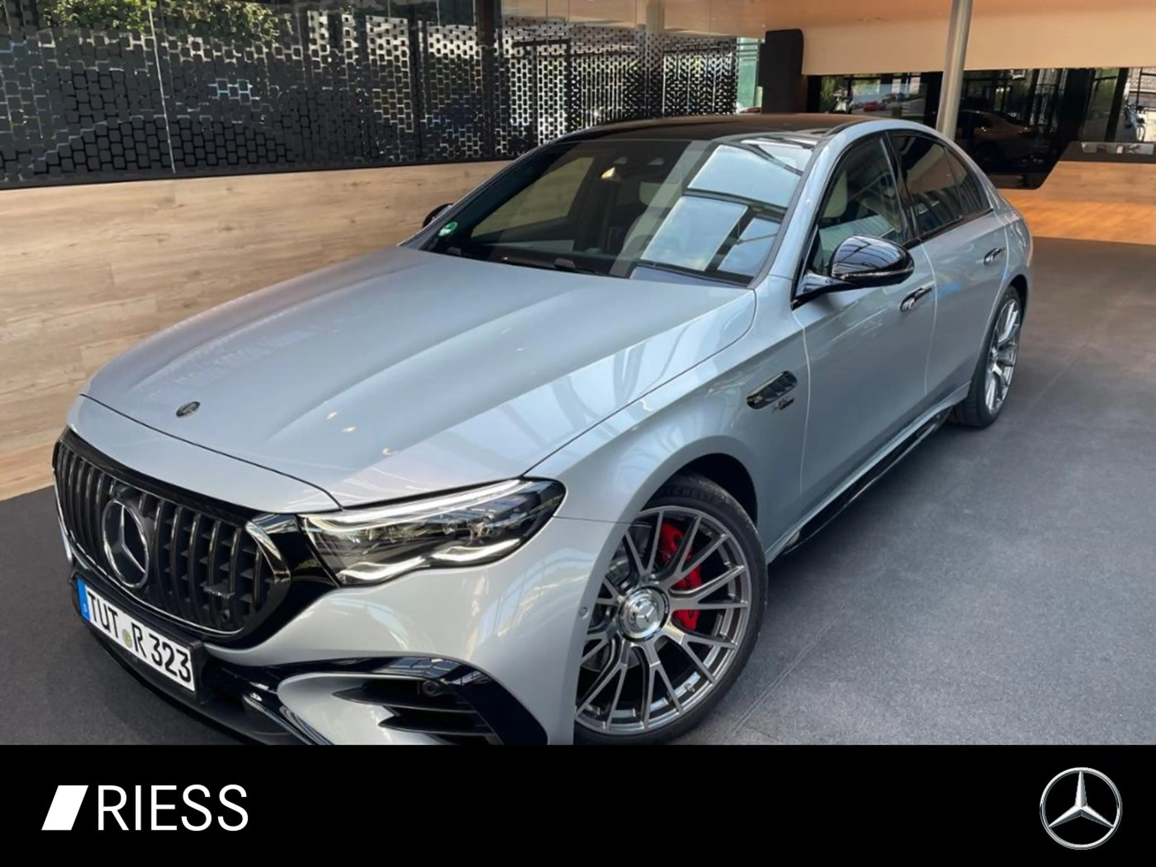 Mercedes-Benz E 53 AMG AMG E 53 HYBRID 4M+ AHK+PANO+21"+NIGHT2+SUPERSCREE