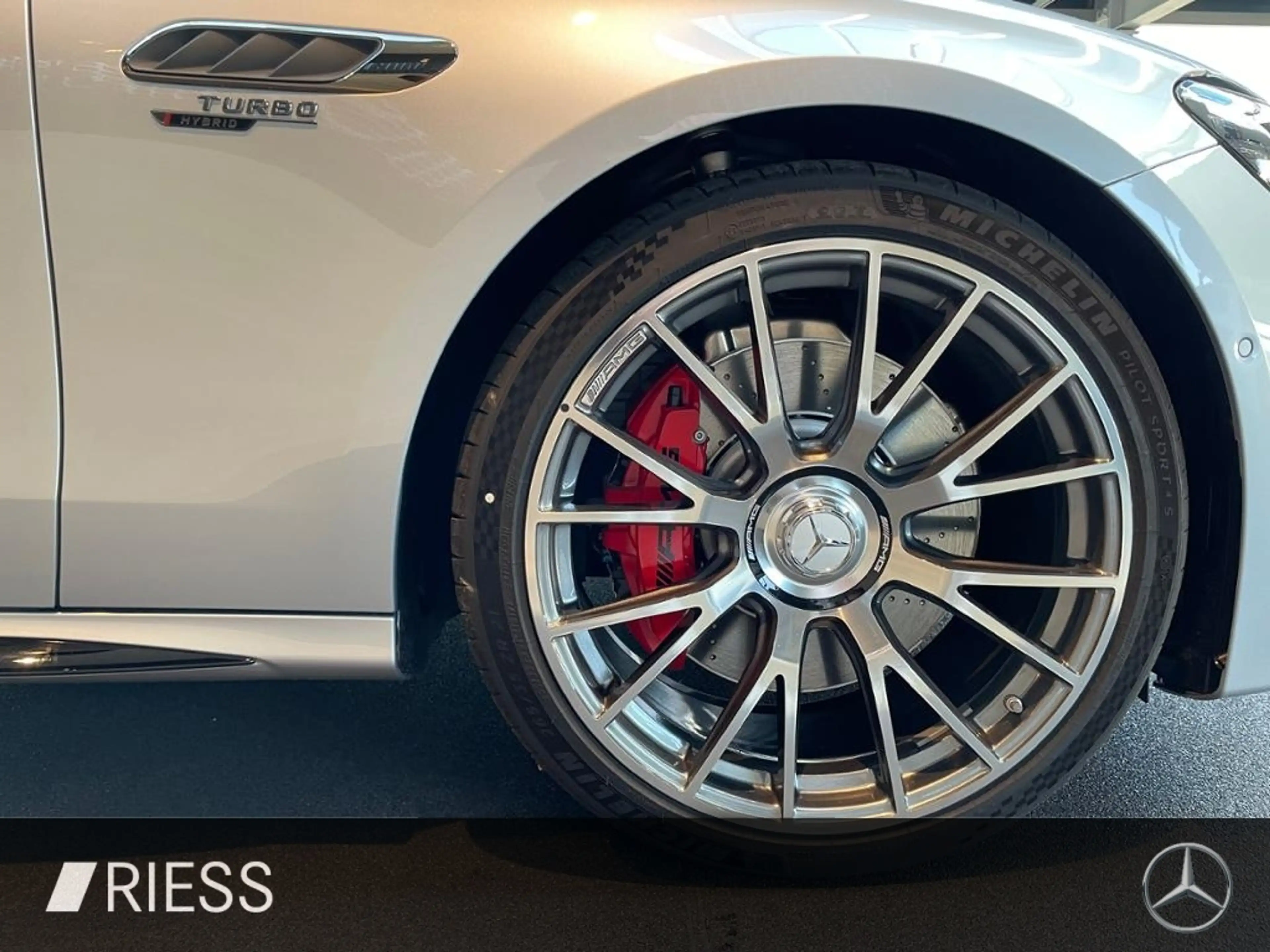 Mercedes-Benz E 53 AMG AMG E 53 HYBRID 4M+ AHK+PANO+21"+NIGHT2+SUPERSCREE — photo 9