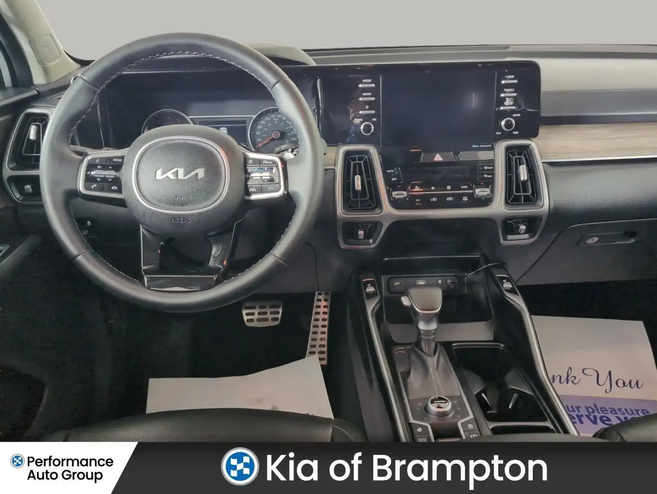 Kia Sorento снимка Kia Sorento