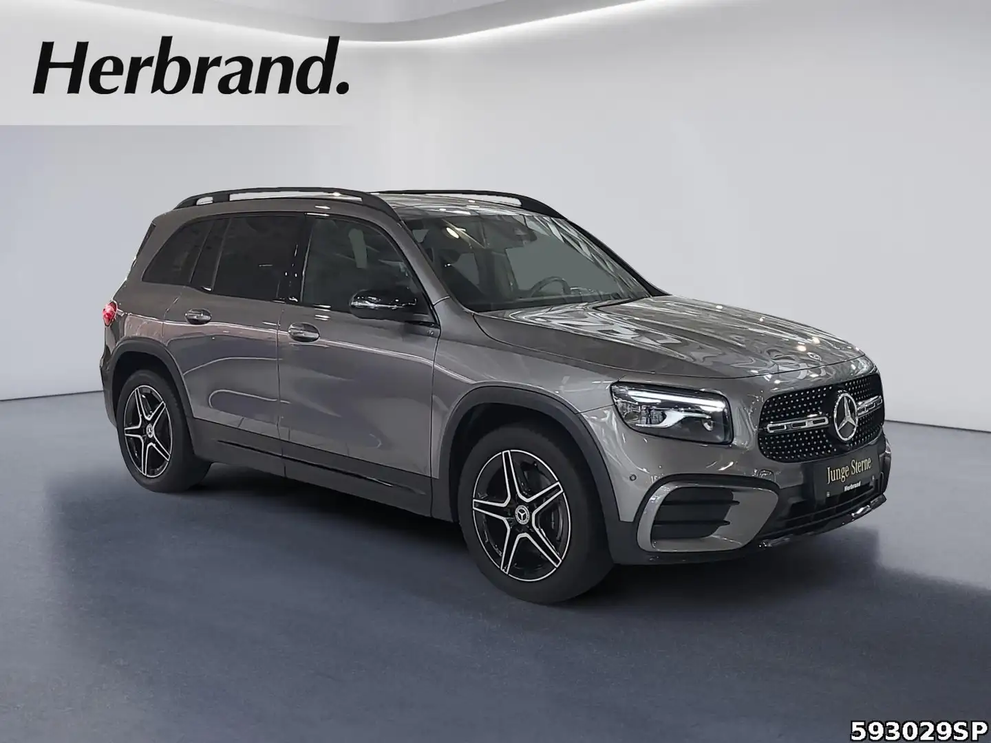 Mercedes-Benz GLB 200 AMG PANO AHK 360° MULTIBEAM Night Grau - 2