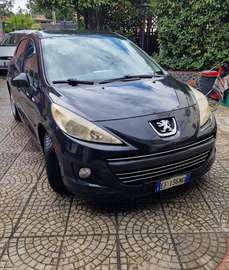 5p 1.4 hdi 8v Millesim 200